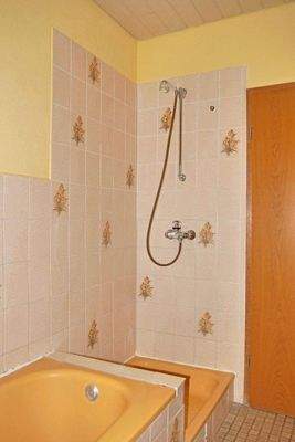 Bad, offener Duschbereich