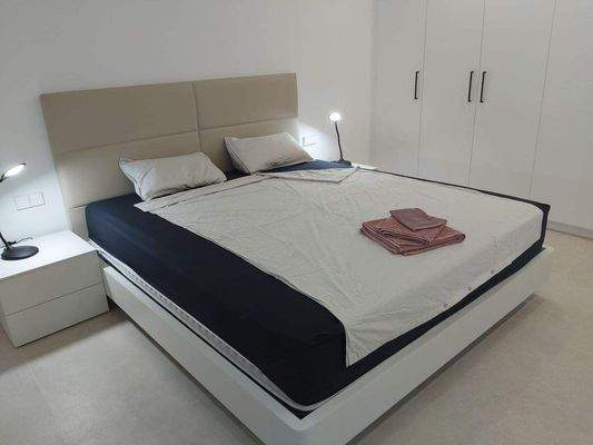 guest bedroom 1.jpeg