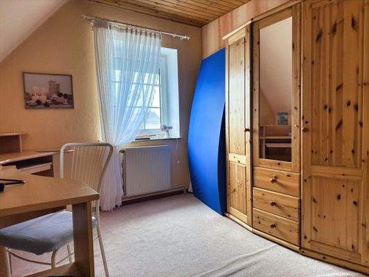 weiteres Zimmer im DG