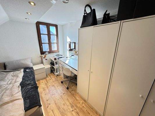 EFH 2. OG Schlafzimmer 4