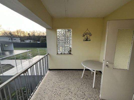 Überdachte Terrasse