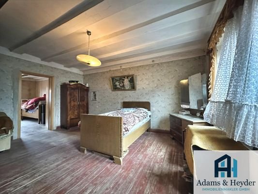 Schlafzimmer 4, 1. OG
