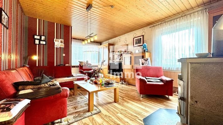 WG Wohnzimmer / Zugang Terrasse WE1