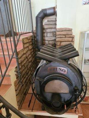 Holzofen in Galeriewohnung/Büro EG