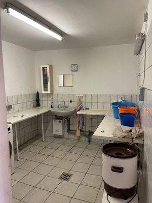 Wirtschaftsraum mit Wasseranschluss