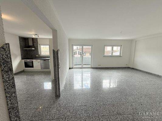 Küche und Wohnzimmer OG