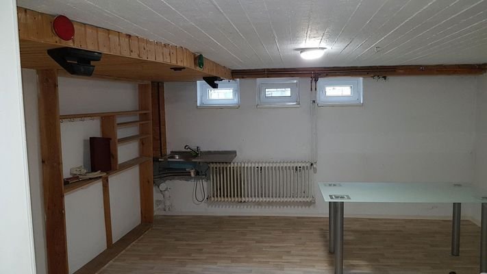 15_Keller_Zimmer2