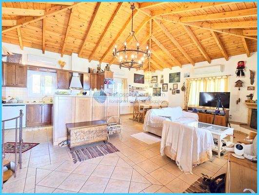 a98244ba37bc4fa8a2764fb48e06b04b-original