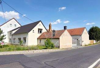 Straßenansicht