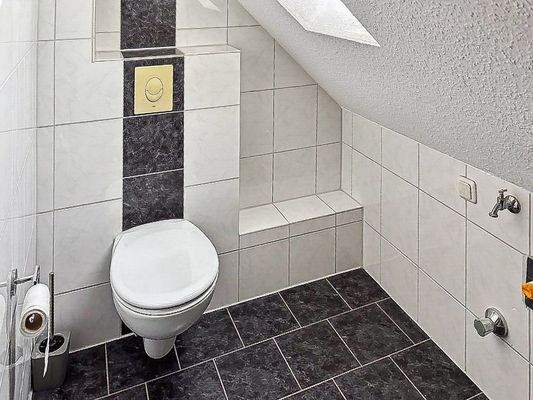 Badezimmer Ansicht 2 DG