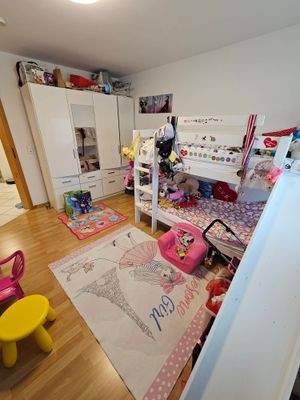 Kinderzimmer1.jpg