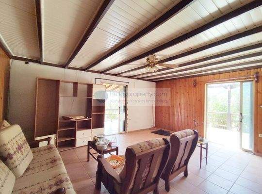 img_f60e4b2e-b965-43a1-9282-77f17e187678