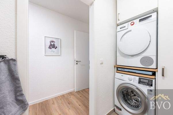 Hauswirtschaft im geräumigen Gäste-WC