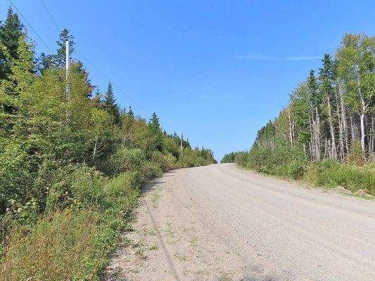 Cape Breton - Cleveland - Wunderschönes See-Ufer-G