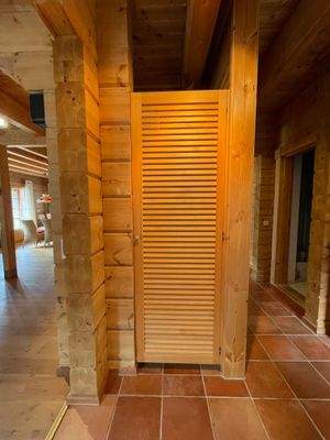 2x integrierter Stauraum