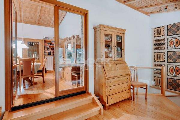 Blick aus dem Wohnbereich