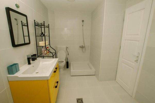 Screenshot 2023-03-07 103551.jpg