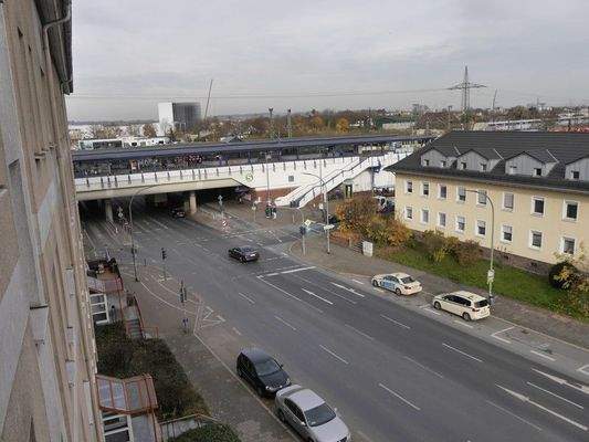12 S-Bahn Station Offenbach Ost