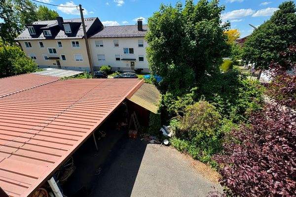 Blick auf das Grundstück