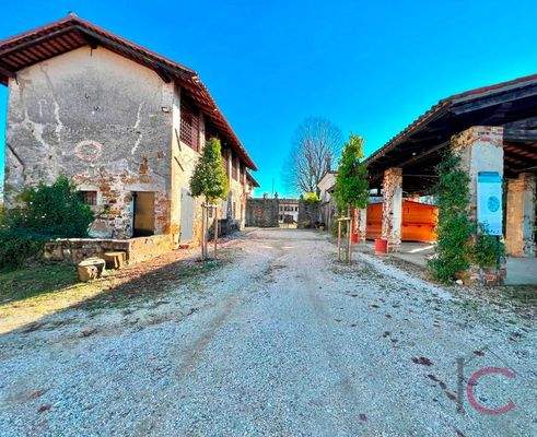 Liegenschaft Manzano (62)