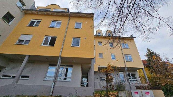 Aussenansicht Bild 2.jpg