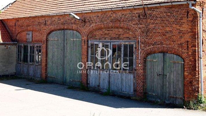 ehemalige Schmiede : Hofseite und Rückansicht
