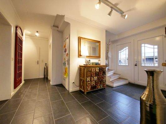 Eingangs- Dielenbereich