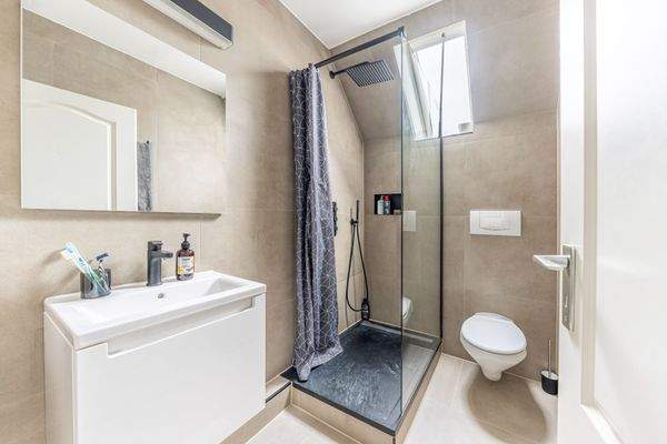 Badezimmer Einliegerwohnung