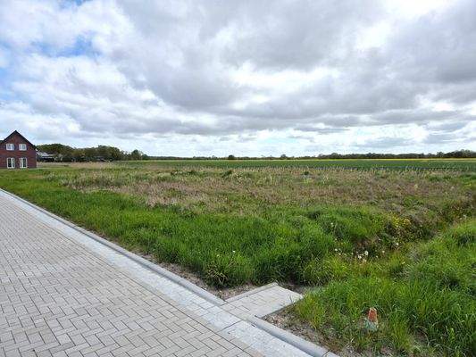 Blick auf Grundstück