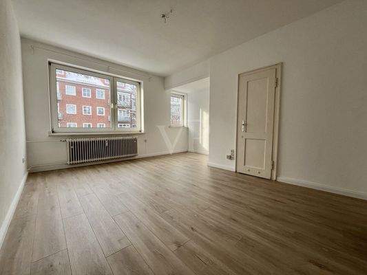 2025 neu verlegter Bodenbelag