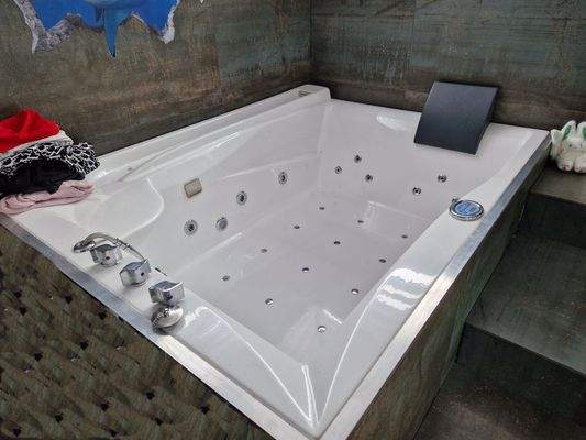 Whirlpool im Bad