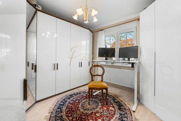 Arbeitszimmer