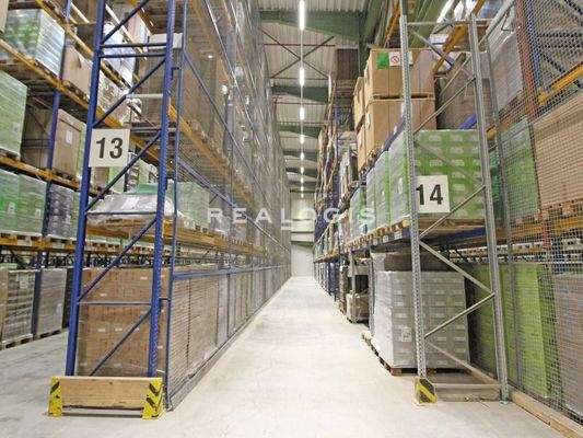 Innenansicht Hallenfläche