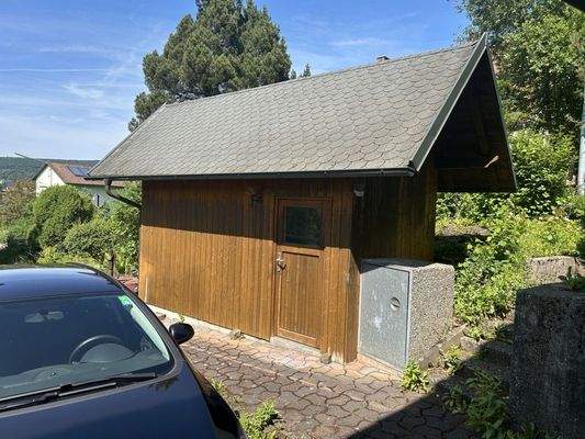 kleines Nebengebäude