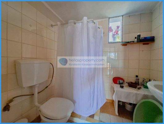 d82f94ab3fc3444f8c02c948b05fccb6-original