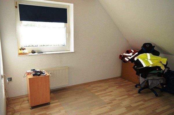 4-Zimmer-Obergeschosswohnung