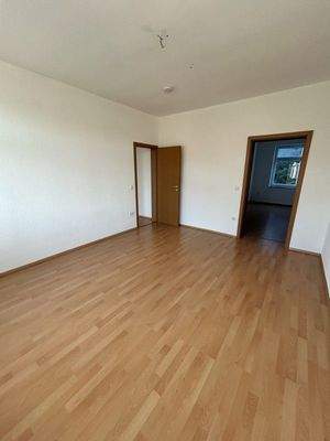 2. Durchgangszimmer (2)