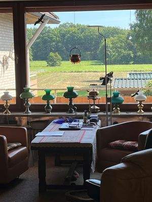 Wohnzimmer EG Ausblick in den Garten