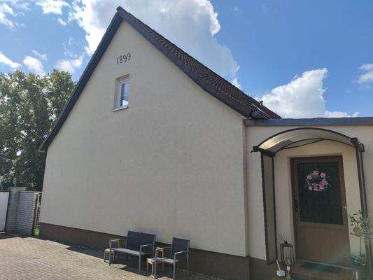 Außen 05 Ringfurth.jpg