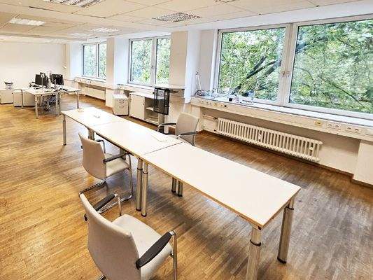 Großraumbüro Sichtachse Straße