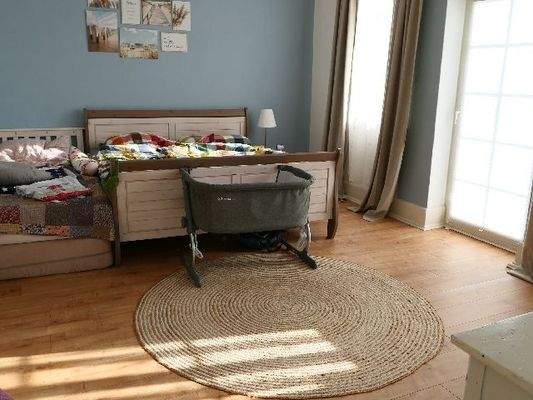 Eins der Schlafzimmer