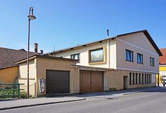 Hausansicht straßenseitig