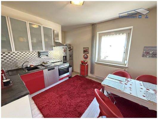 Einbauküche (kann abgelöst werden)