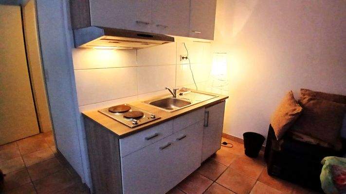 Küchenzeile Appartment (UG).jpg