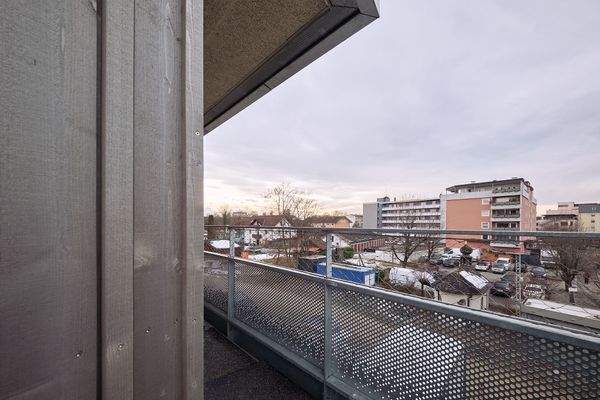Balkon mit Blick nach Westen - HERDERGÄRTEN 1.2.7