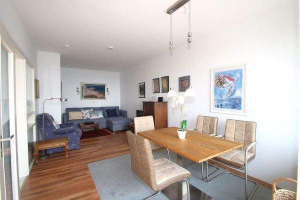 Das Wohnzimmer mit Ostseeblick