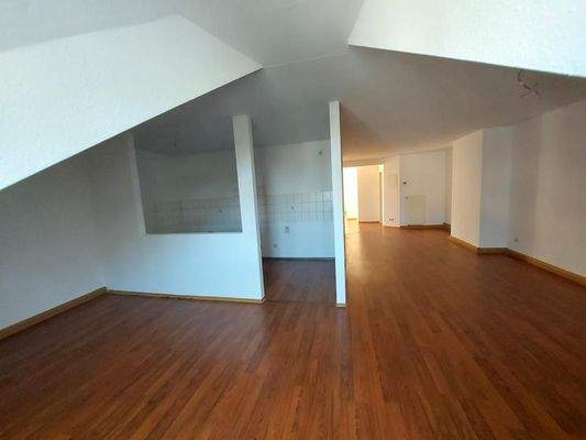 Wohnzimmer off. Küche