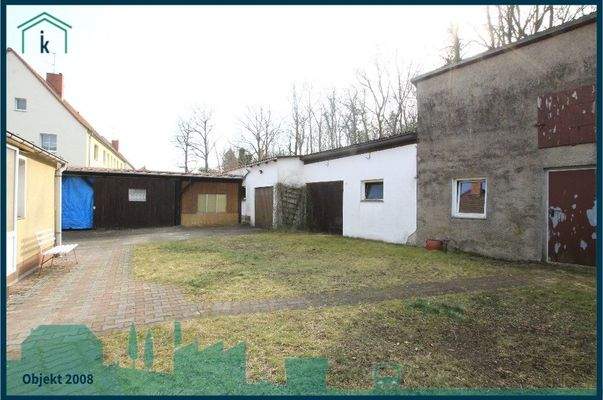 2008 Blick über den Innenhof.jpg