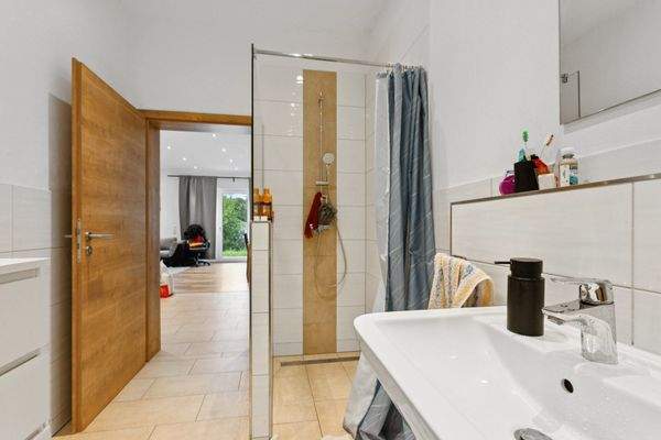 Badezimmer Einliegerwohnung