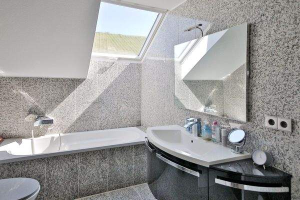 Badezimmer Dachgeschoss